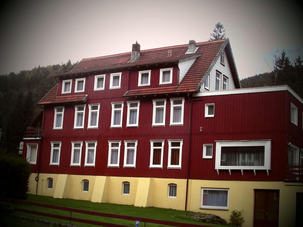 Pension "Am Wald" Lautenthal Extérieur photo